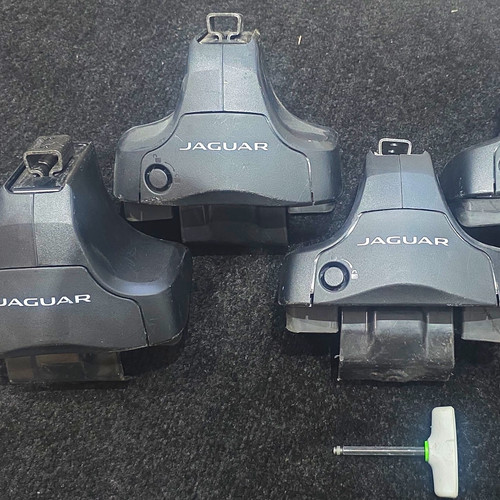 Jaguar roof bar foot pack - jaguar,